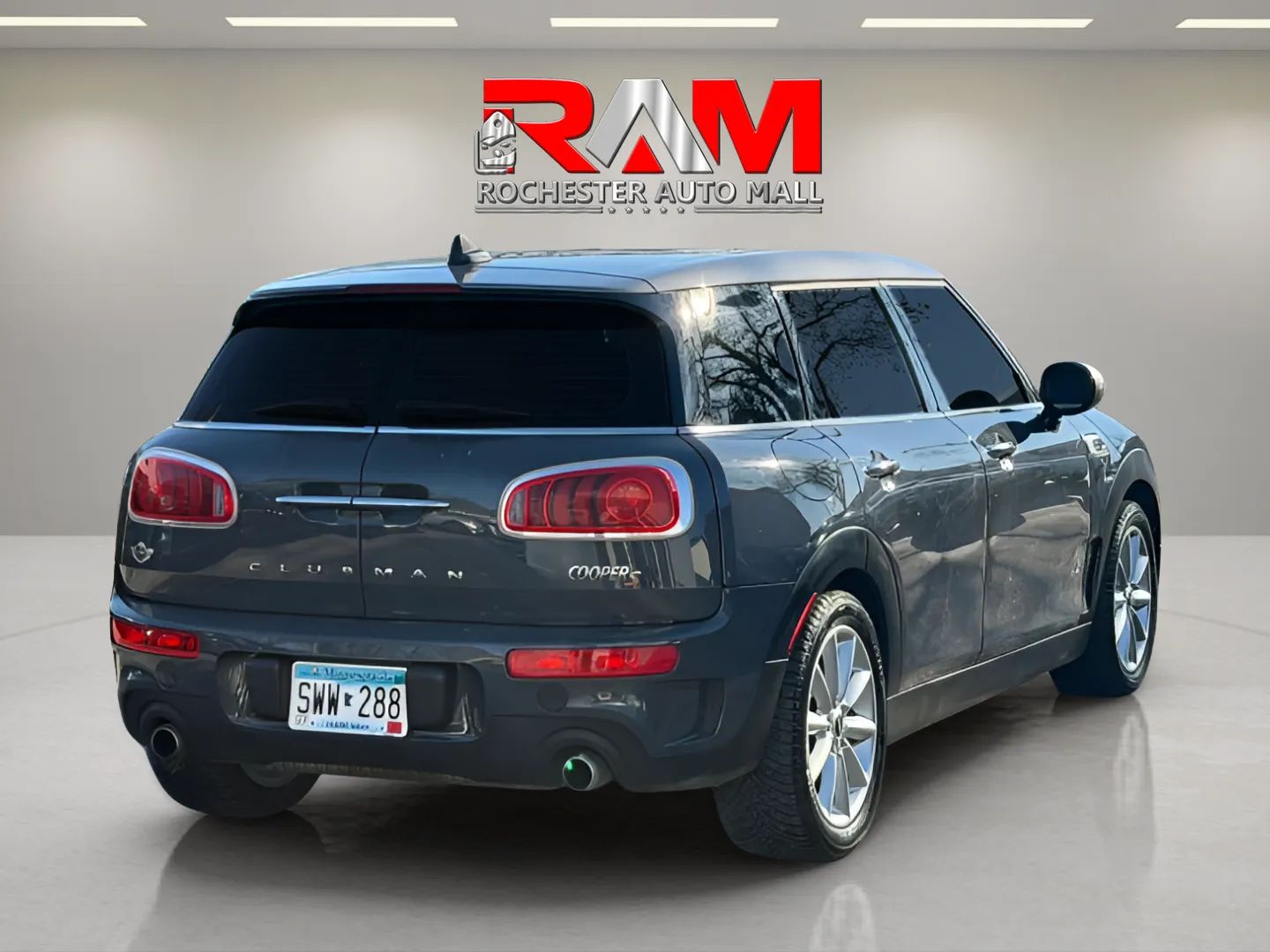 2017 MINI Clubman S - Photo 6