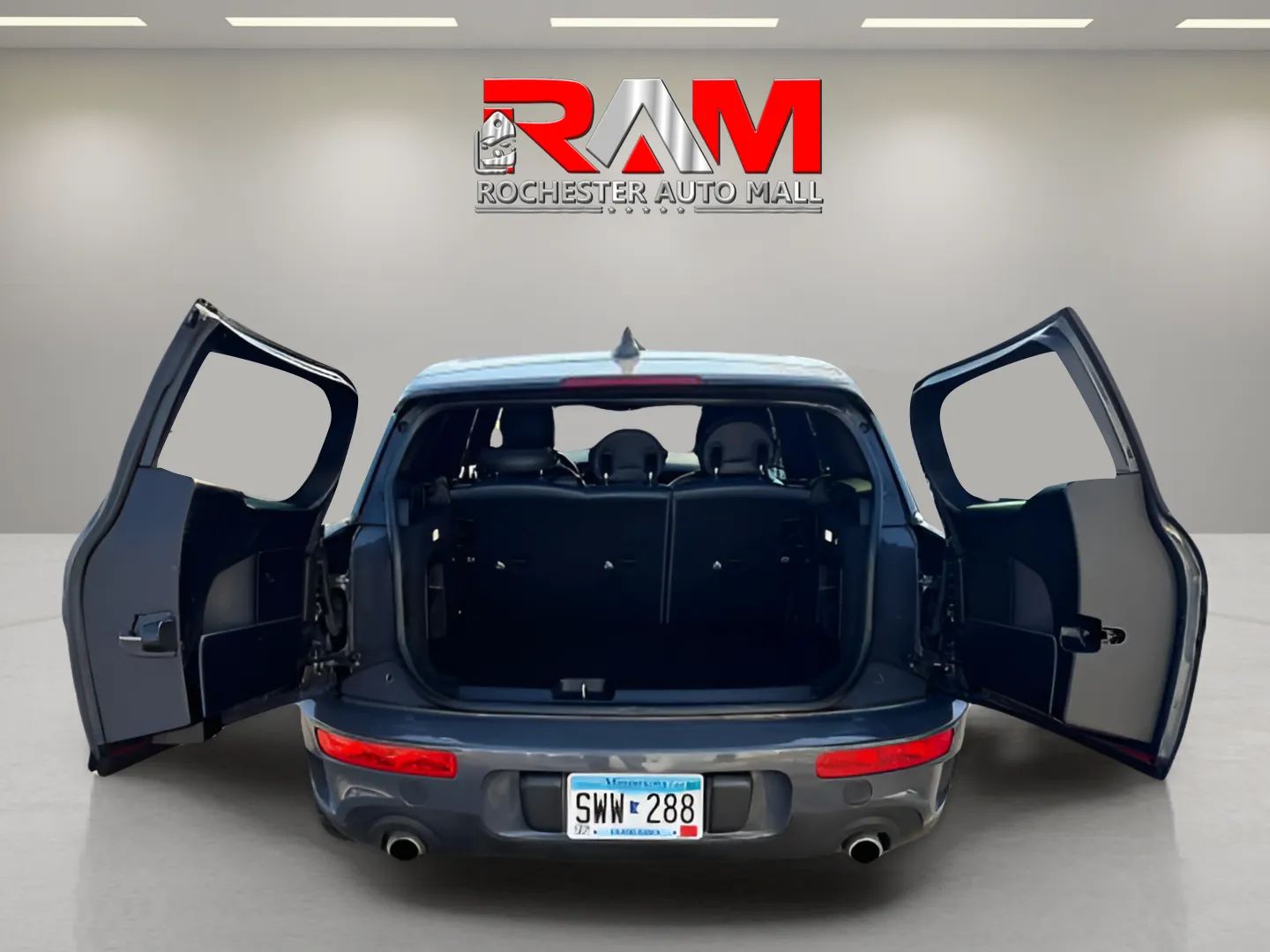 2017 MINI Clubman S - Photo 7