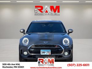 View 2017 MINI Clubman