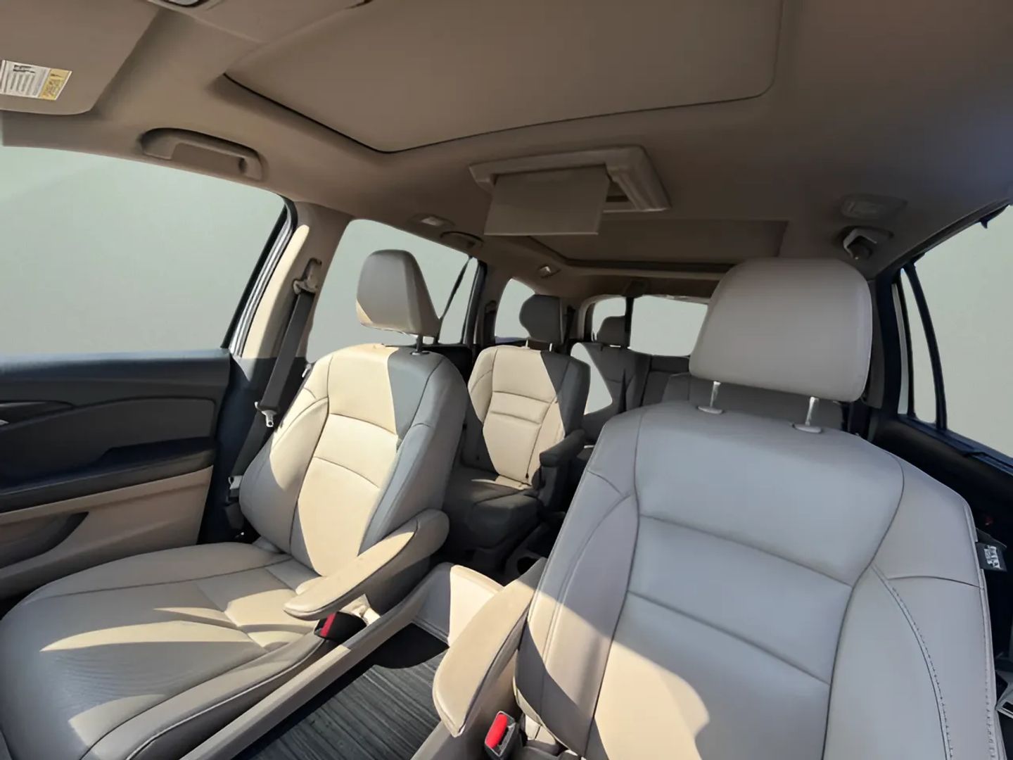Honda Pilot photo 14