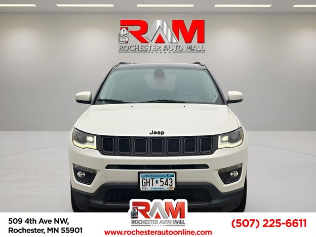 Pearl White Tri-Coat 2019 Jeep Compass SUV / Crossover Four-Wheel Drive Automatic