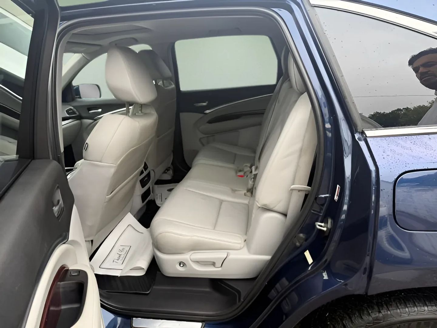 Acura MDX photo 10