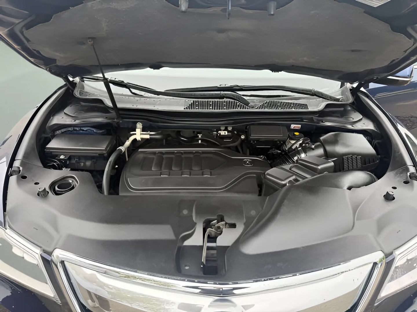 Acura MDX photo 14