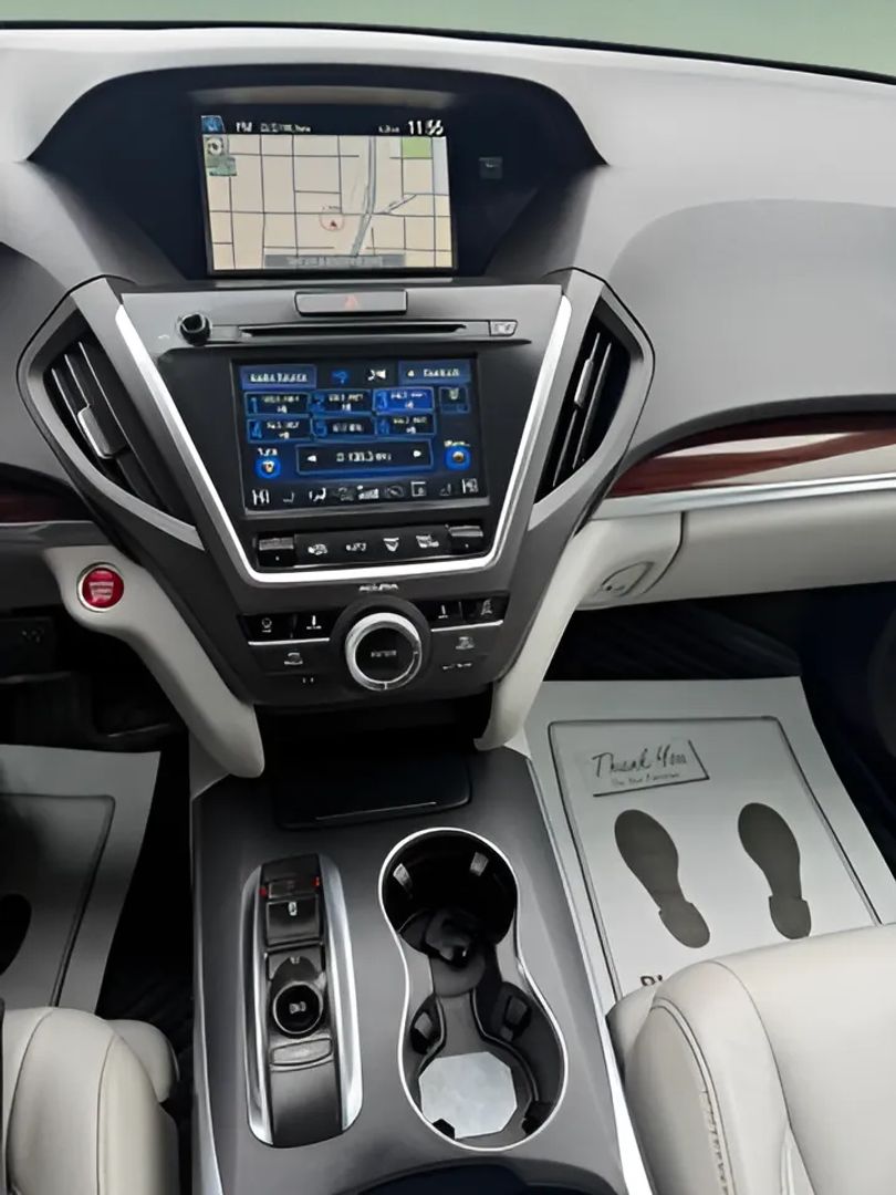 Acura MDX photo 15