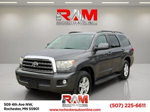 View 2014 Toyota Sequoia