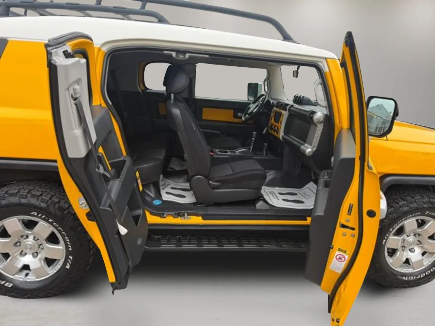 Toyota FJ Cruiser photo 8