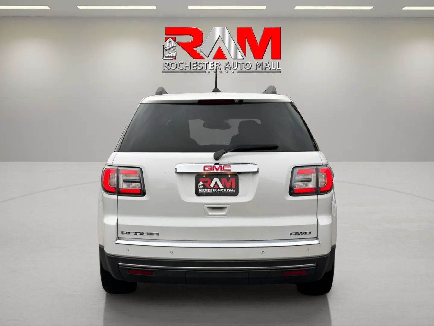 GMC Acadia photo 4