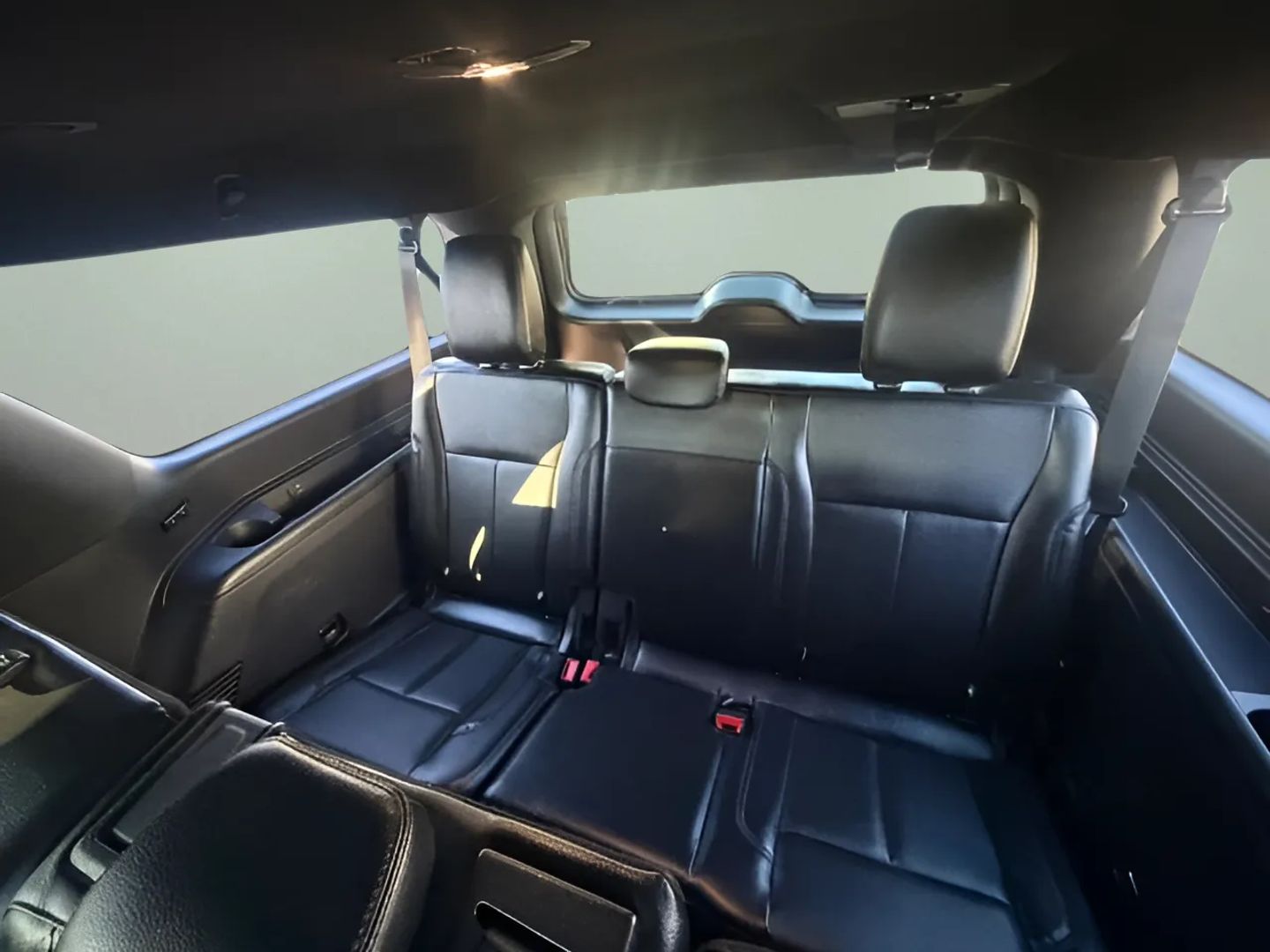 Ford Expedition MAX photo 11