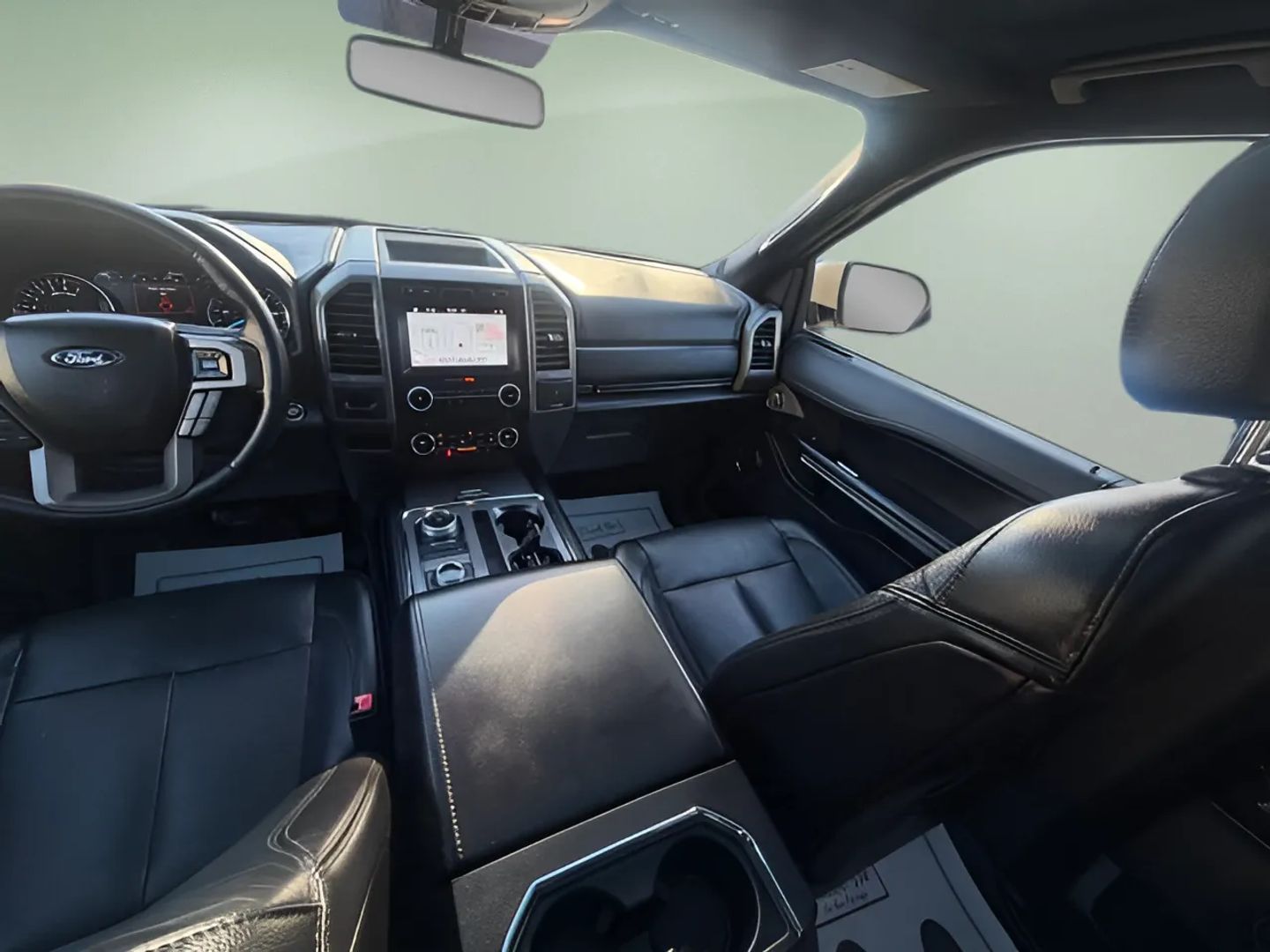 Ford Expedition MAX photo 12