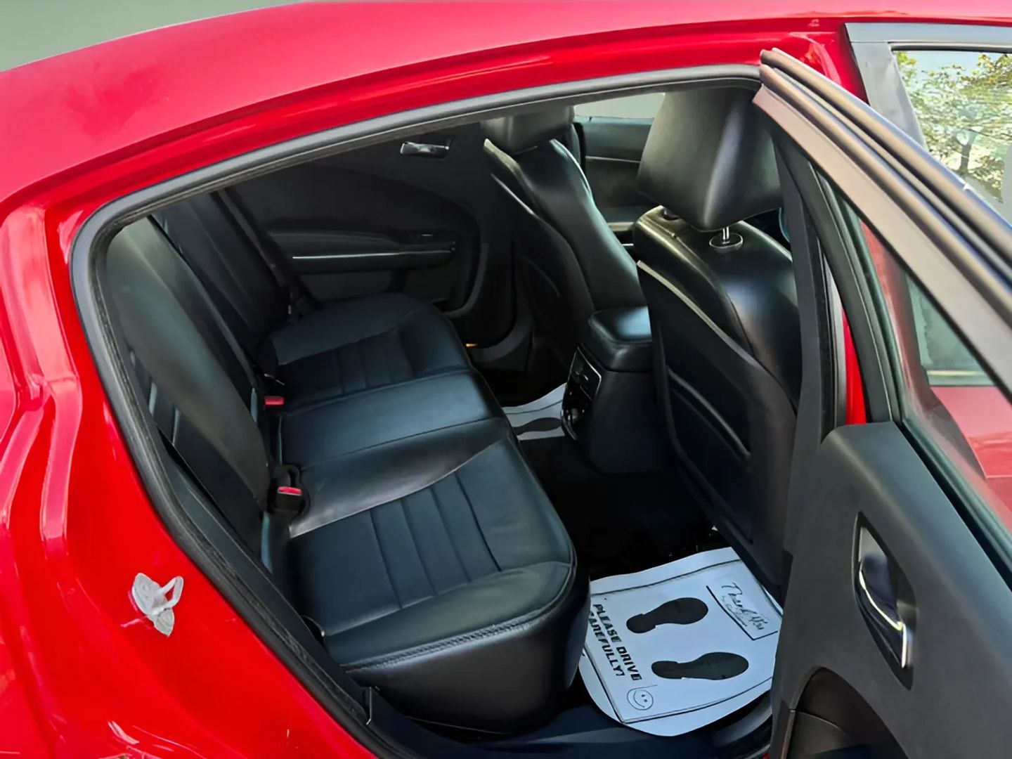 Dodge Charger photo 8