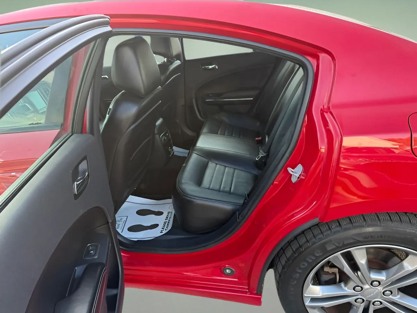Dodge Charger photo 10