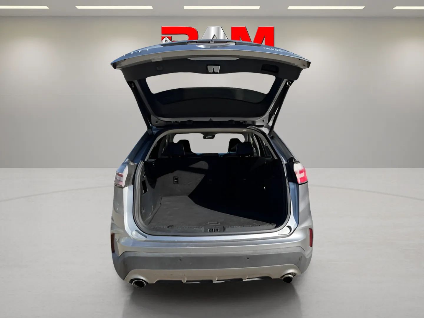 Ford Edge photo 7