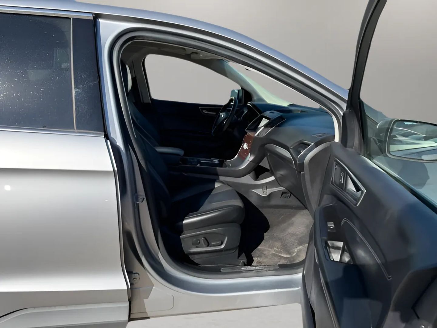Ford Edge photo 9