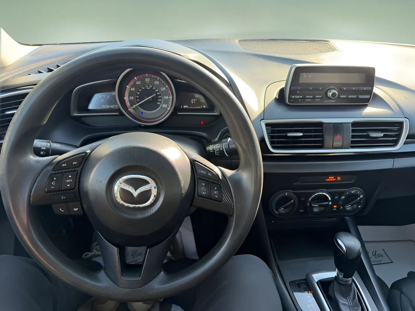 Mazda Mazda3 photo 17