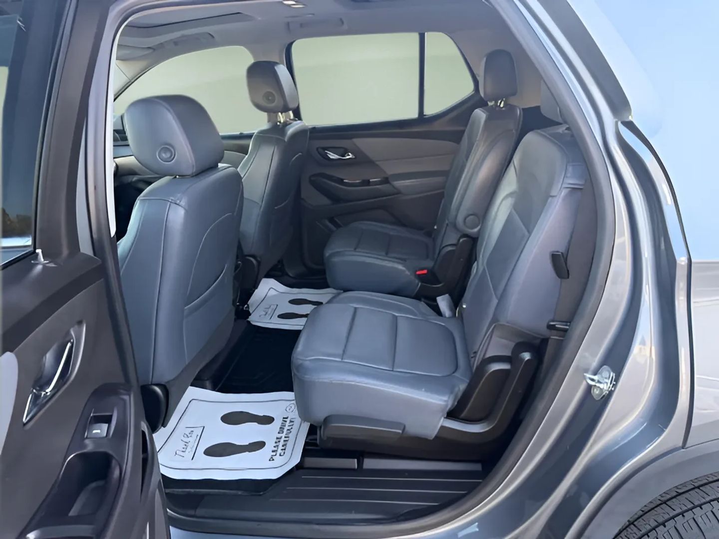 Photo 10 of this Chevrolet Traverse