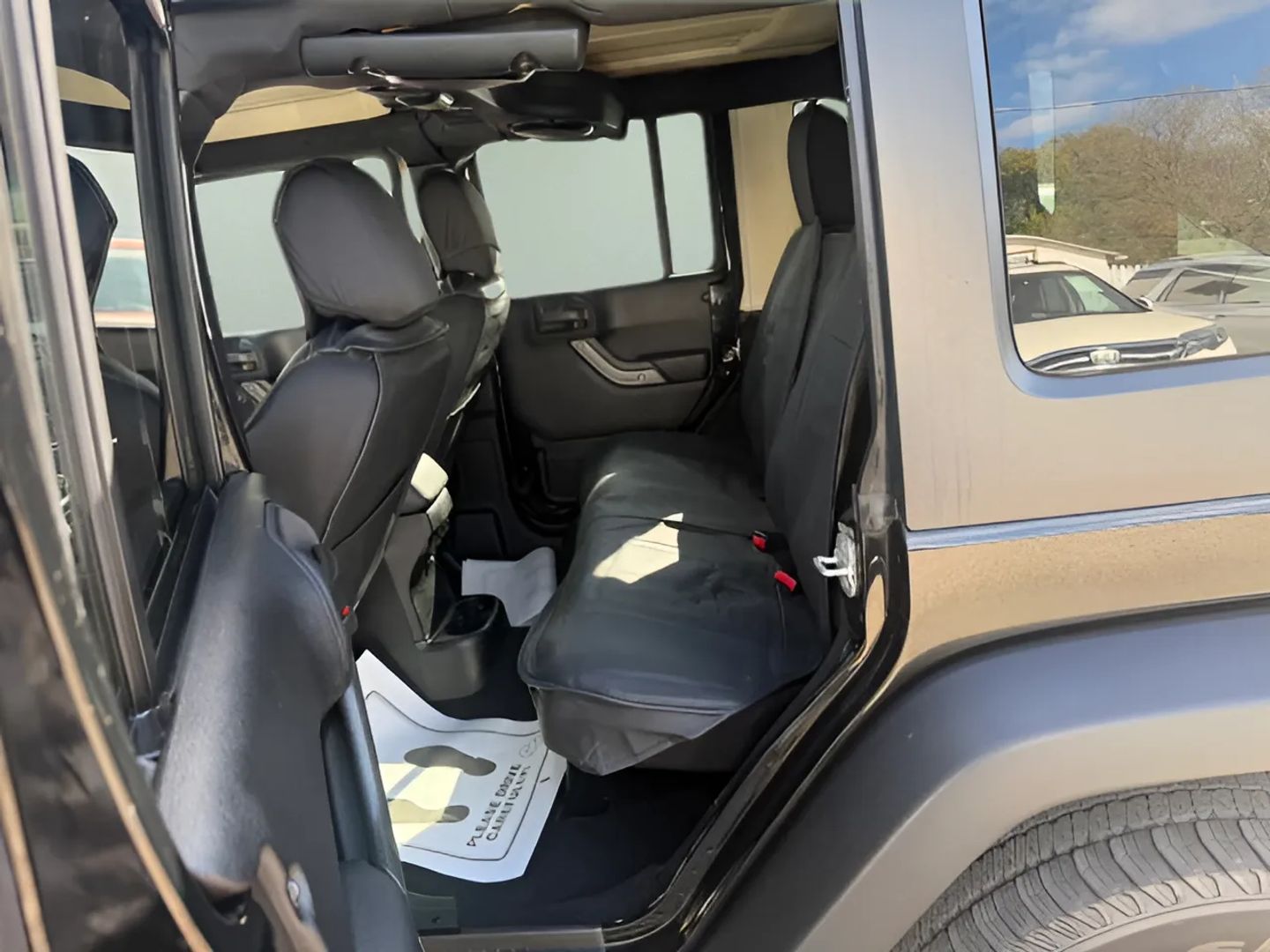 Photo 10 of this Jeep Wrangler Unlimited