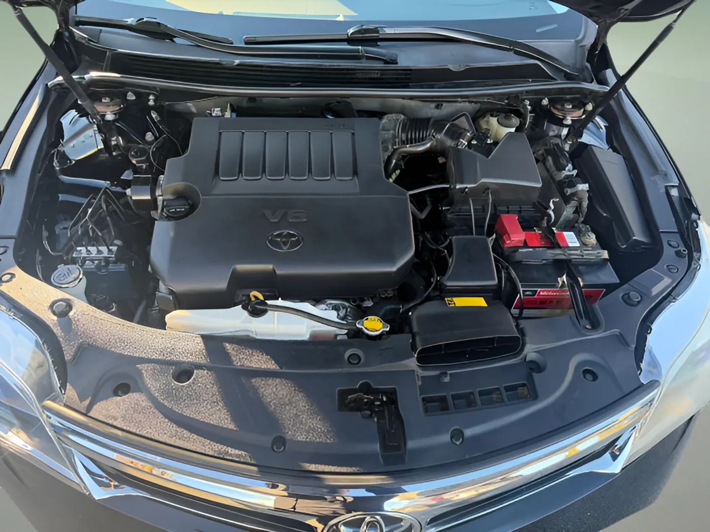 Photo 7 of this Toyota Avalon