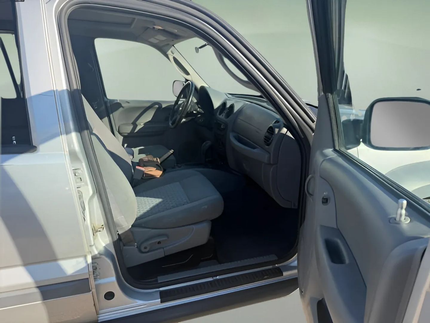Photo 8 of this Jeep Liberty