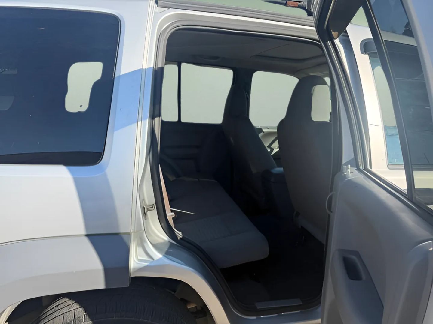 Photo 7 of this Jeep Liberty
