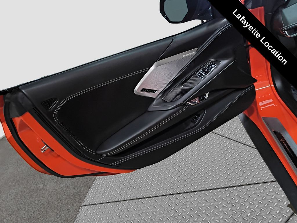 Photo 18 of this Chevrolet Corvette