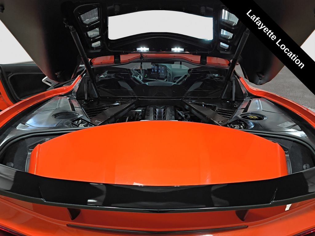 Photo 24 of this Chevrolet Corvette