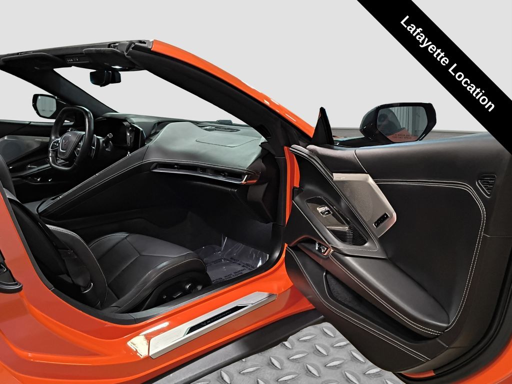 Photo 26 of this Chevrolet Corvette