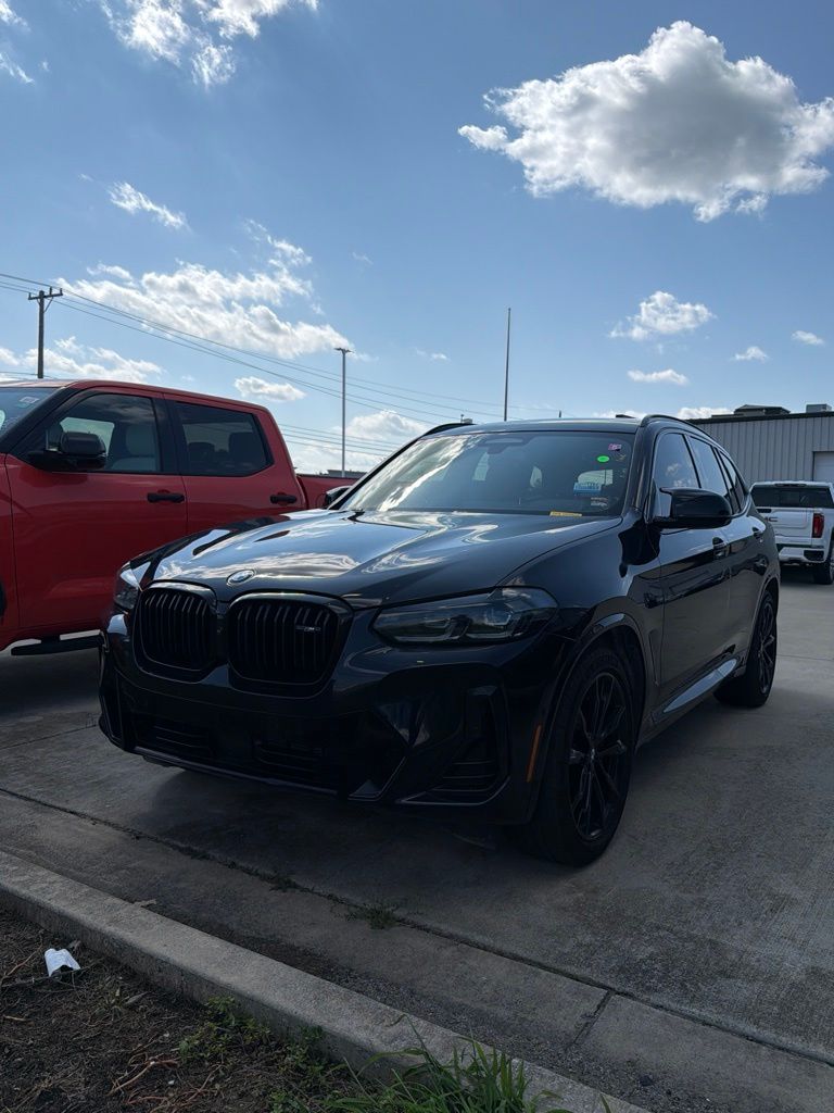2023 BMW X3 M40i