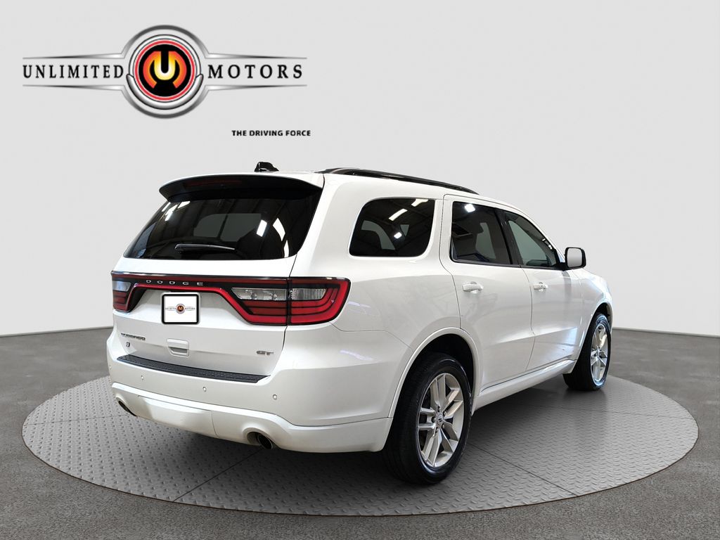 Photo 3 of this Dodge Durango