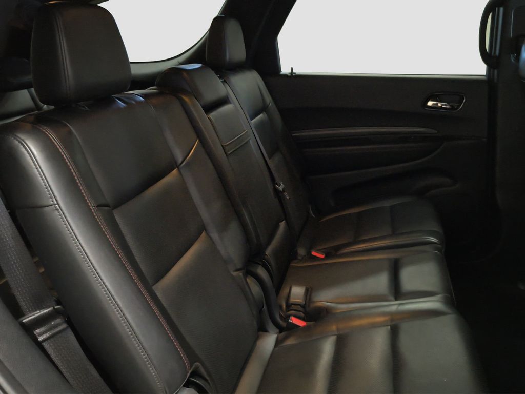 Photo 9 of this Dodge Durango
