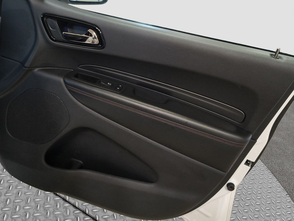 Photo 24 of this Dodge Durango