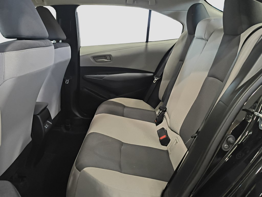 Photo 8 of this Toyota Corolla