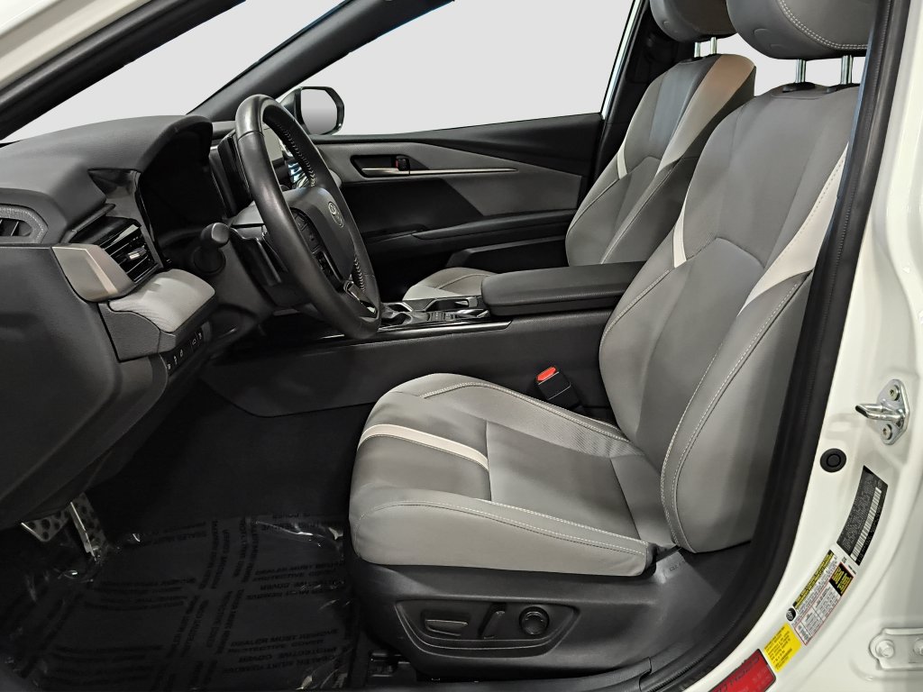 Photo 7 of this Toyota Camry