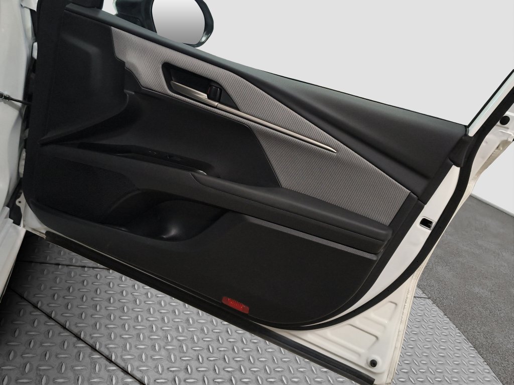 Photo 26 of this Toyota Camry