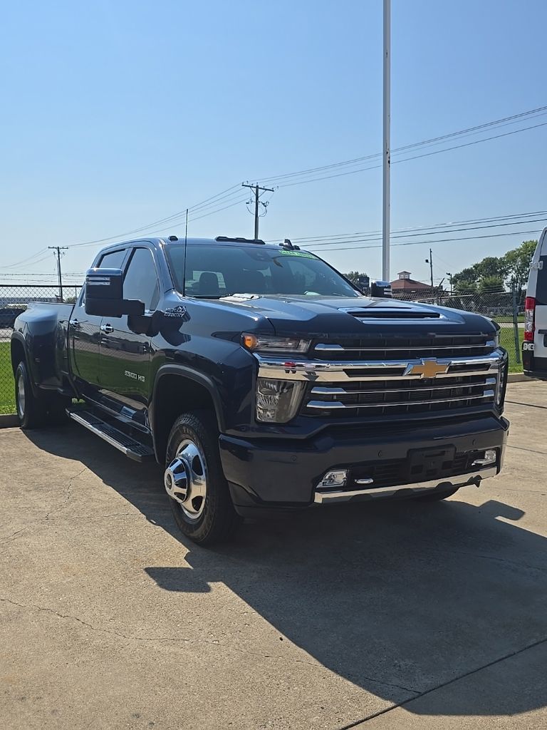 2023 Chevrolet Silverado 3500HD High Country