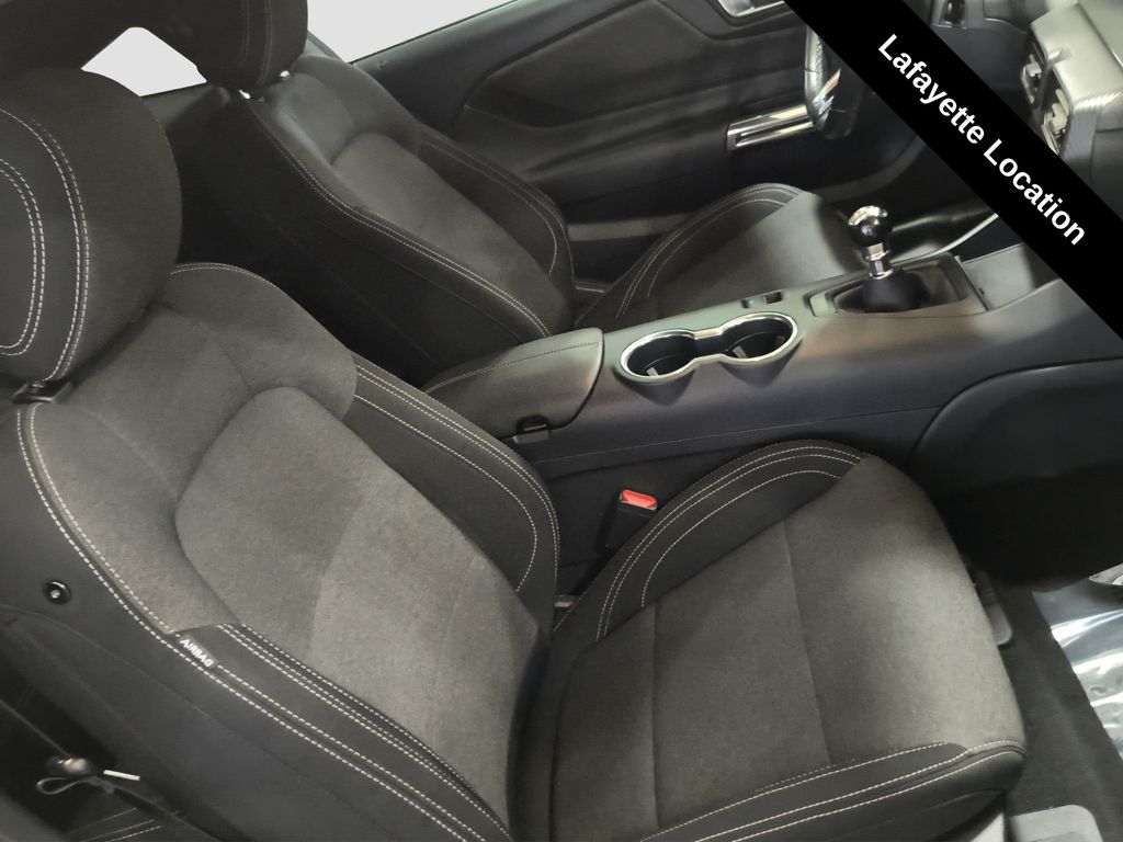 Photo 7 of this Ford Mustang