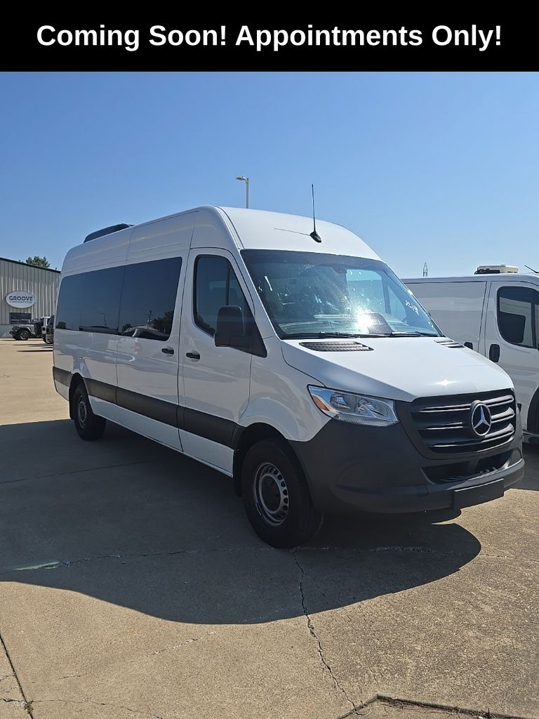 2025 Mercedes-Benz Sprinter Passenger Van 2500 High Roof I4 Diesel 170" RWD