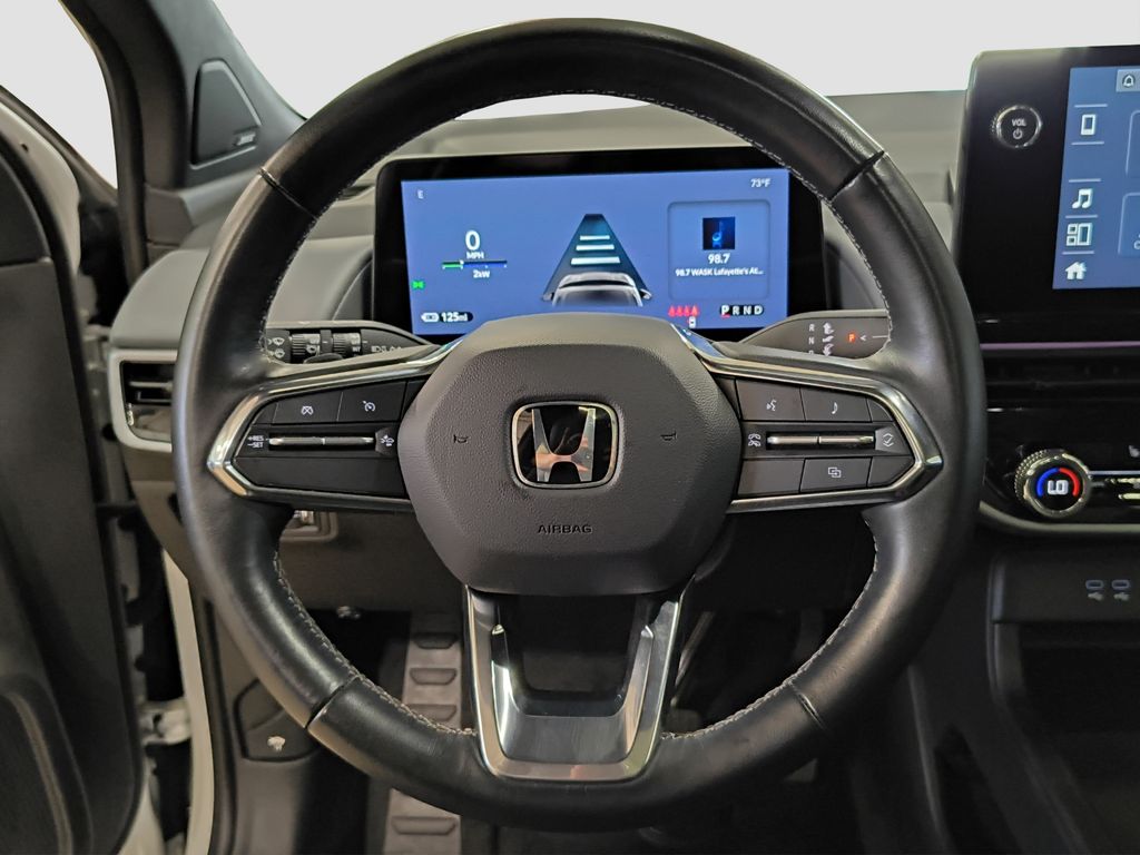 Photo 30 of this Honda Prologue