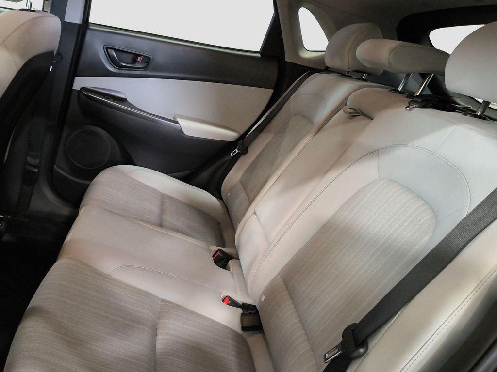 Photo 8 of this Hyundai Kona