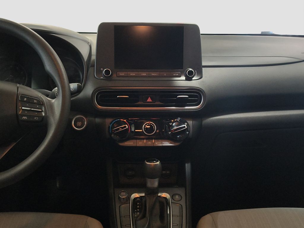 Photo 15 of this Hyundai Kona