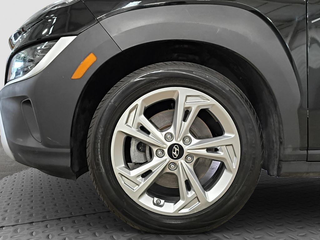Photo 20 of this Hyundai Kona