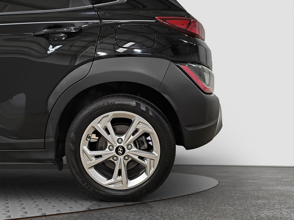 Photo 22 of this Hyundai Kona