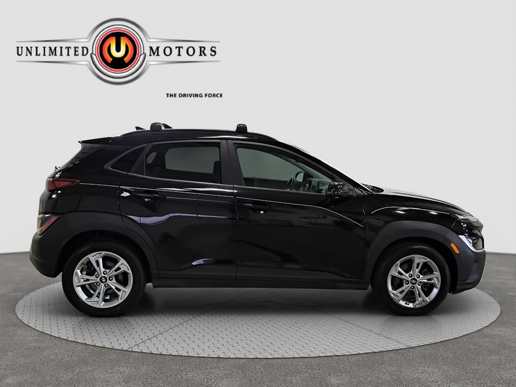 Photo 24 of this Hyundai Kona