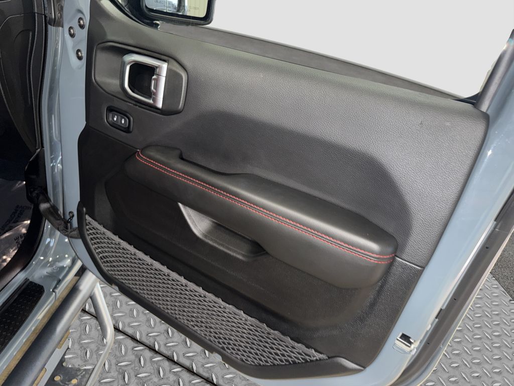 Photo 14 of this Jeep Wrangler