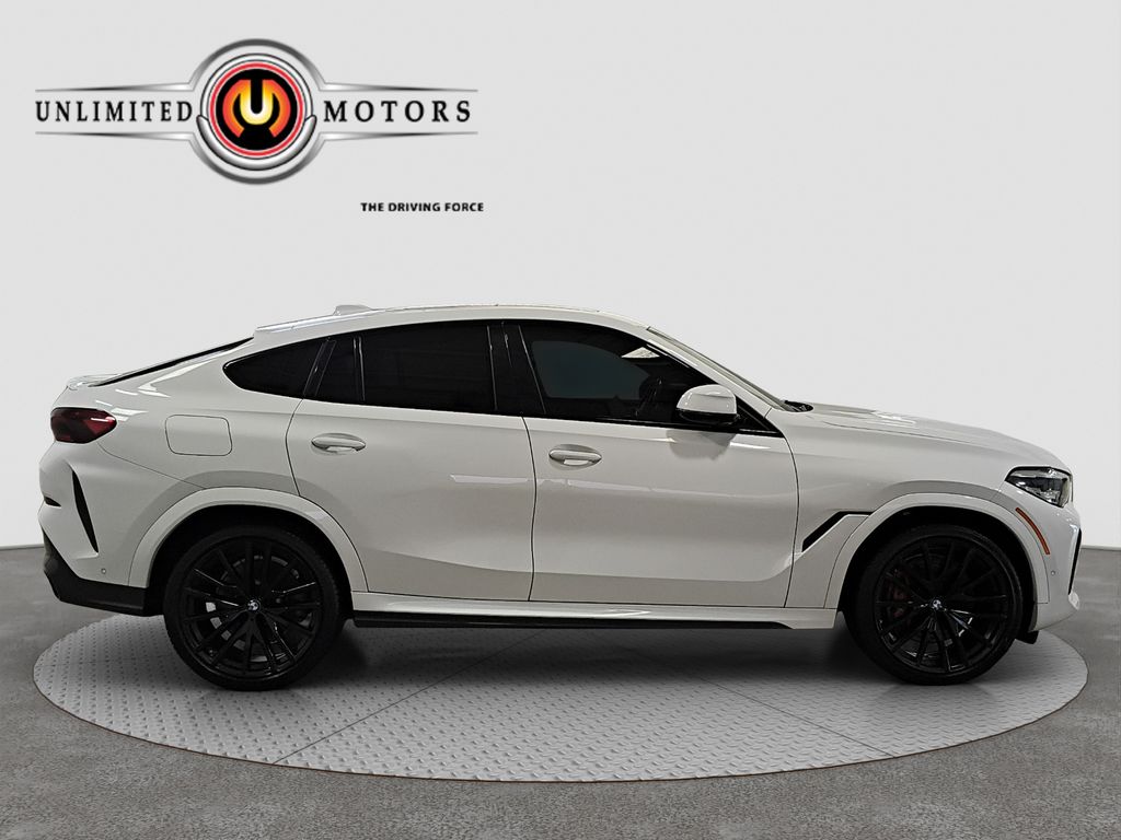 Photo 2 of this BMW X6