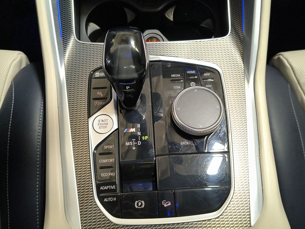 Photo 8 of this BMW X6