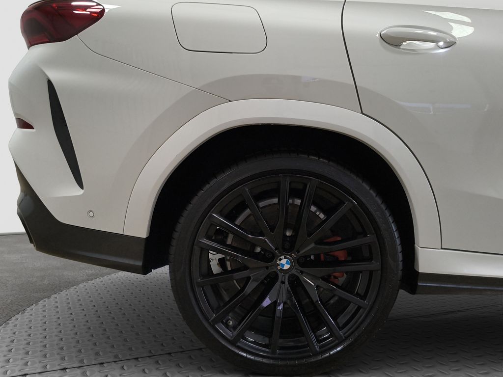 Photo 26 of this BMW X6