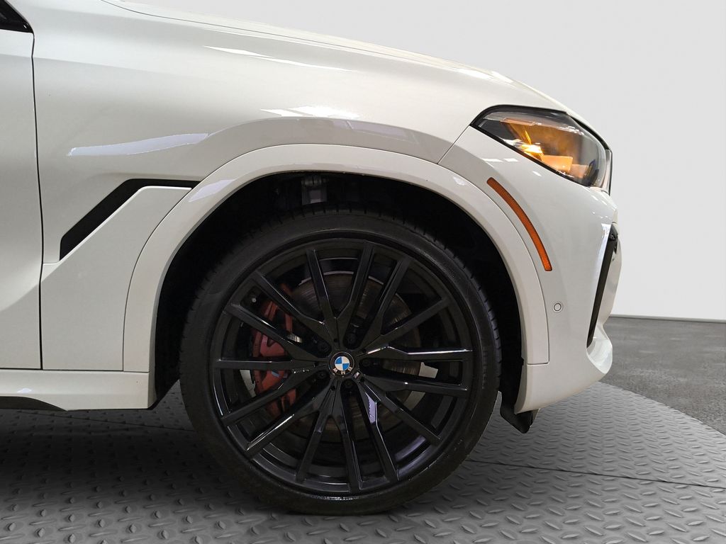 Photo 27 of this BMW X6