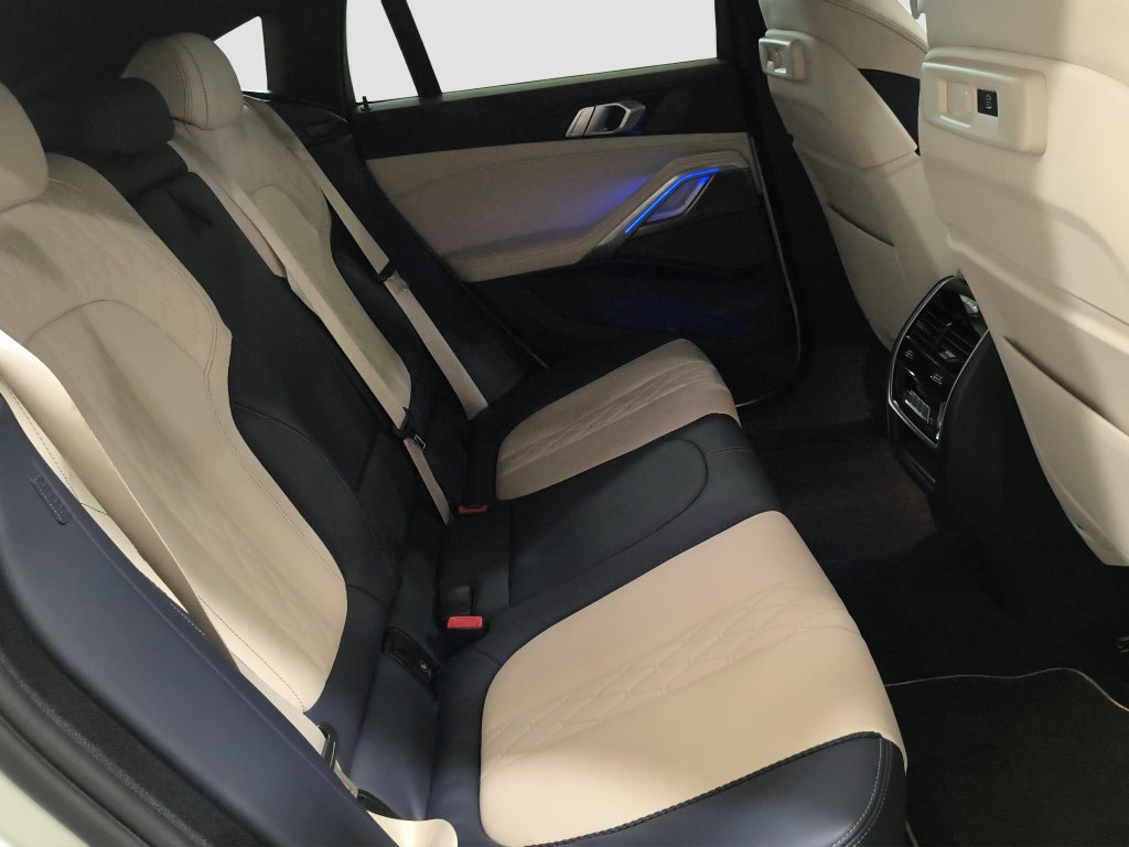 Photo 30 of this BMW X6