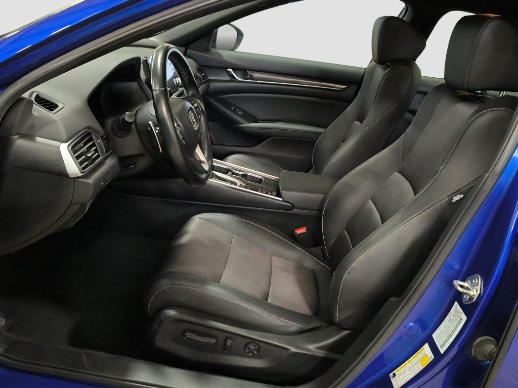 Photo 7 of this Honda Accord Sedan