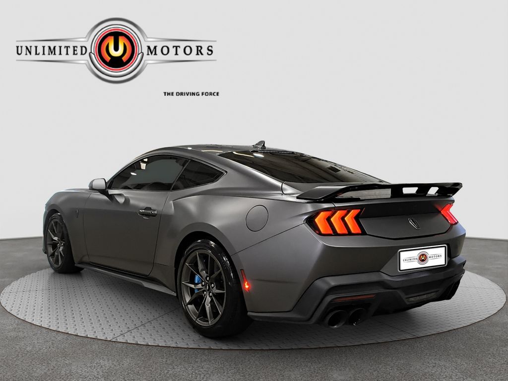Photo 4 of this Ford Mustang